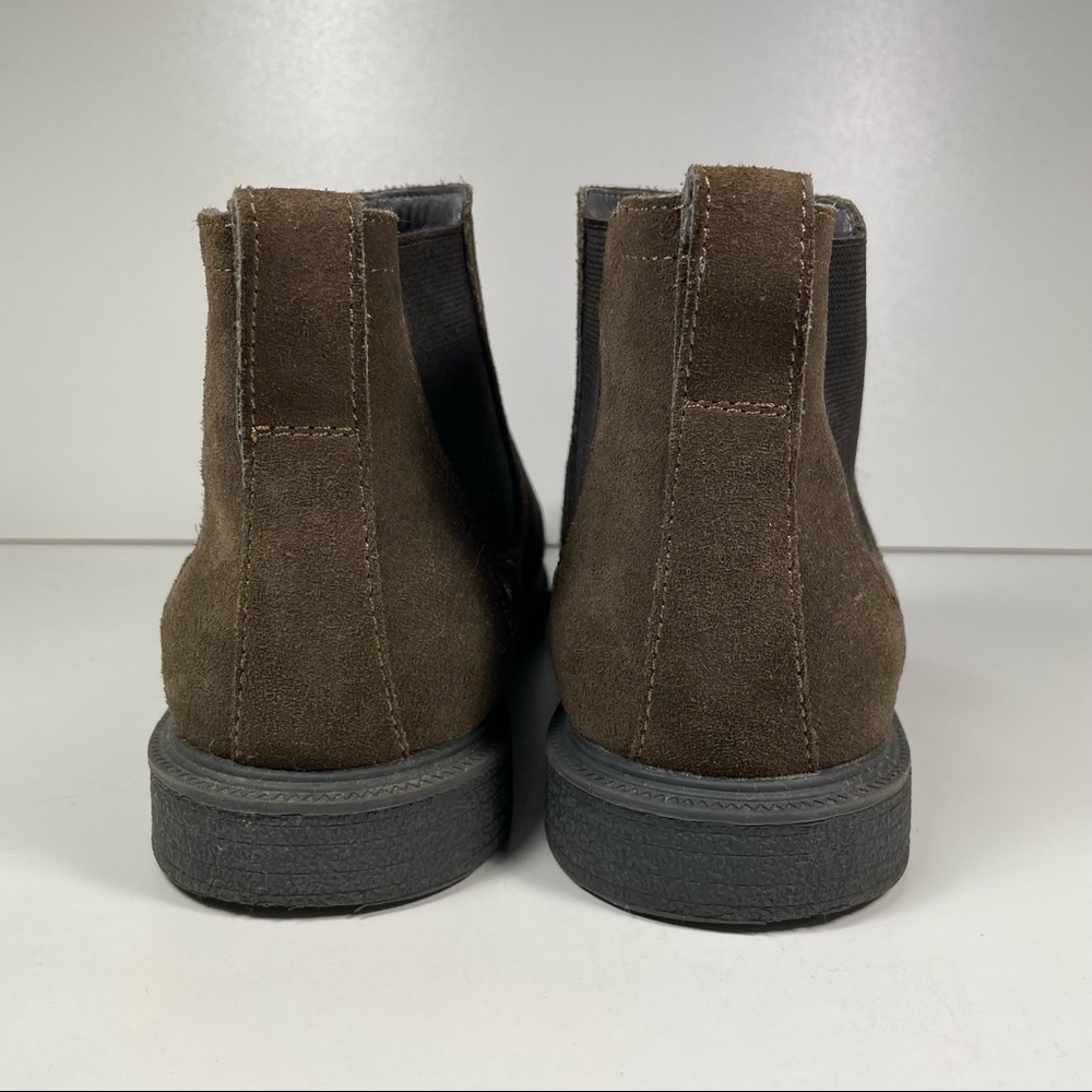 G. H. Bass Men's Randall brown Suede Chelsea Boots
Size 8.5 M - Picture 5 of 8
